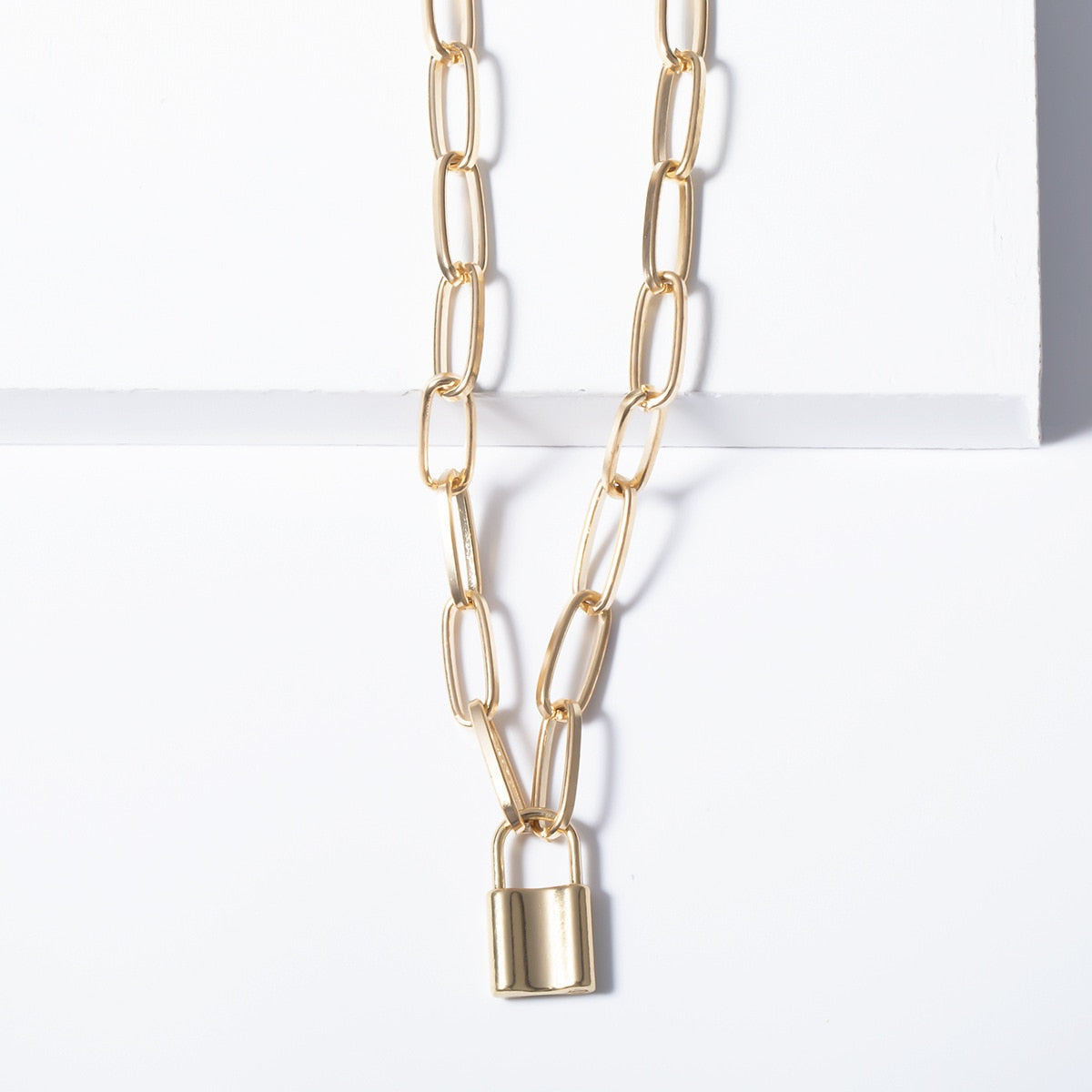 Retro Portrait Exaggerated Thick Chain Necklace Double Layer Cool Chain Hip Hop Necklace Short Clavicle Chain Accessories