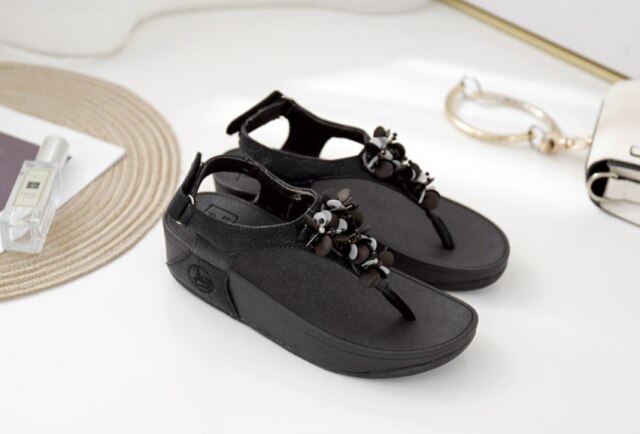 2026 Women Casual Ladies sandals leisure and comfort angled style fashion thick-soled outdoor sandals and slippers