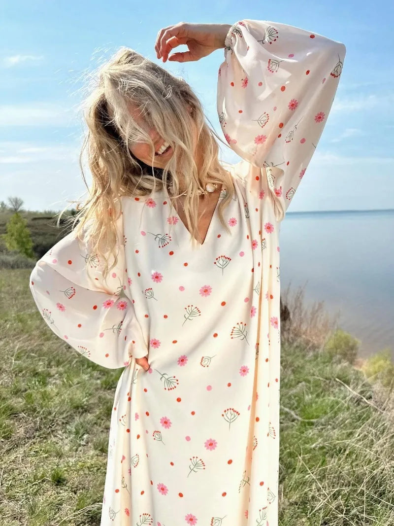 Ingvn  New  Autumn Women's V-neck Long Sleeve Floral Print Beach Dress Female Casual Loose Chiffon Long Vacation Dresses with Belt
