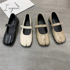 Ingvn - Spring Women Sandals New Split Toe Mary Jane Flats Ladies Pumps Female Retro Vintage Girl Daily Novelty Solid Ninja Shoes