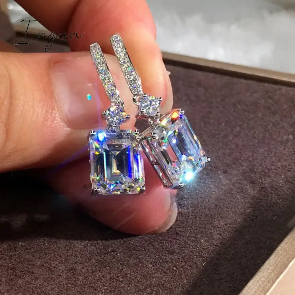 Crystal Zircon Snowflake Stud Earrings For Women Shiny Rhinestone Charm Earring Girls Christmas New Year Birthday Jewelry Gifts