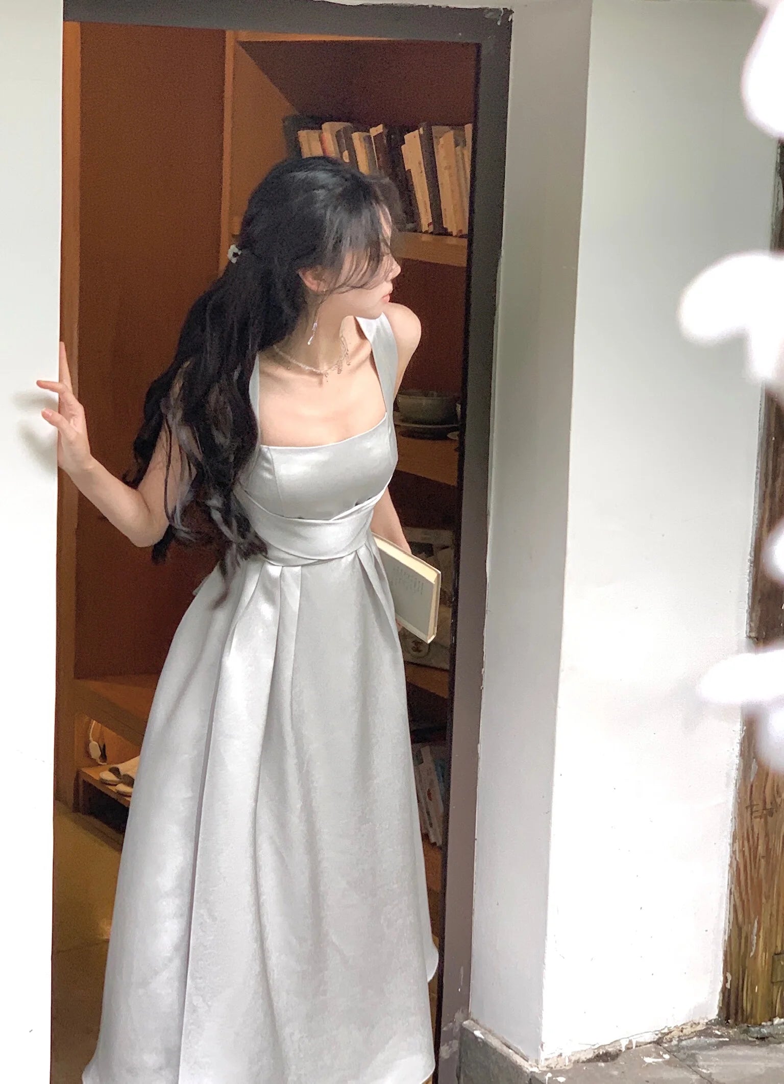 Korean Elegant Evening Party Midi Dresses for Women Summer New Fashion Slim Sleeveless Bandage Casual Female Clothing Robe