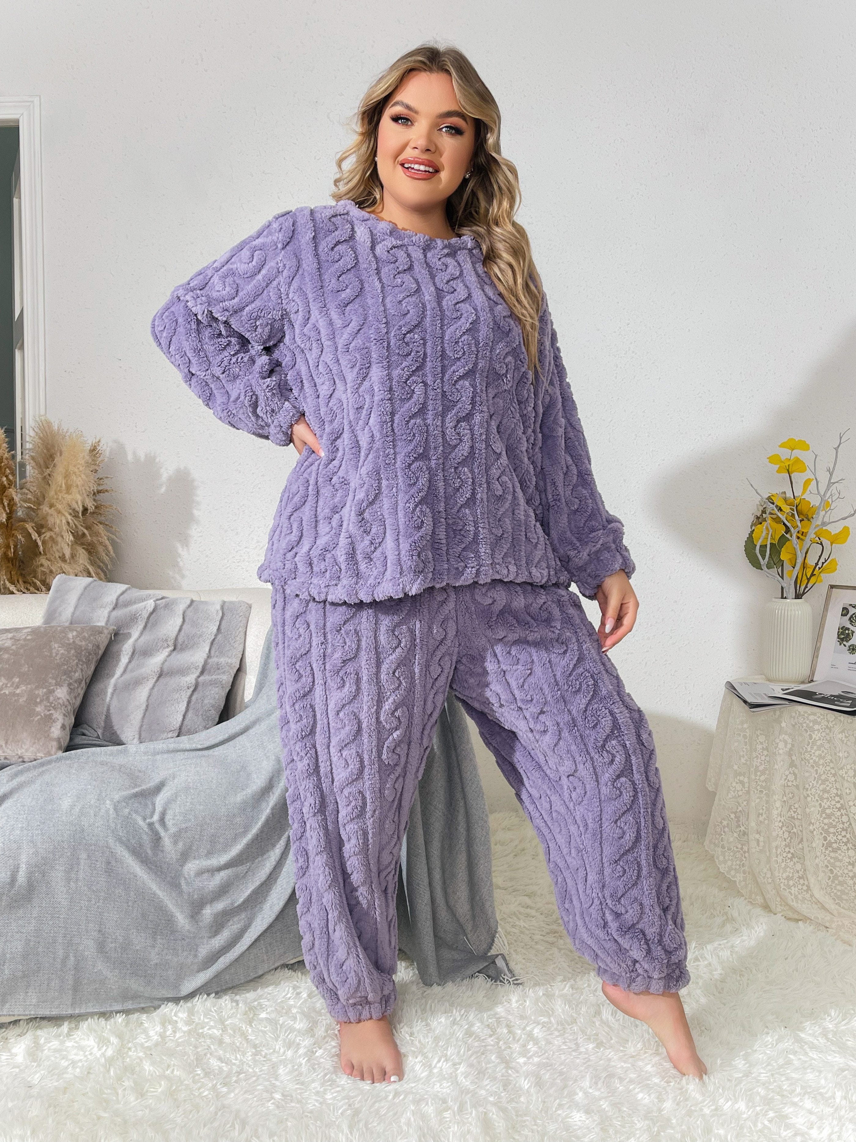 Plus Size Casual Pajamas Set, Women's Plus Solid Textured Long Sleeve Round Neck Warm Flannelette & Joggers Loungewear Two Piece Set