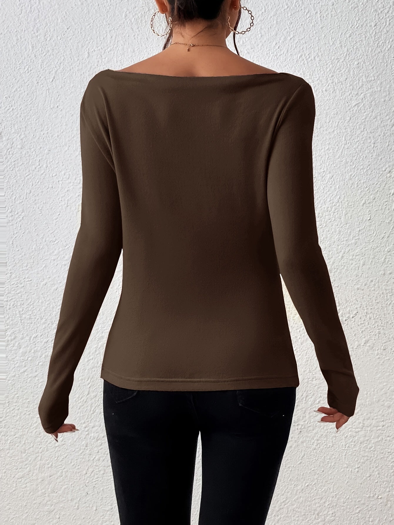 Womens Classic Solid Boat Neck T-Shirt - Stylish Long Sleeves for Spring & Fall - Versatile Casual Top - Premium Quality Wardrobe Staple