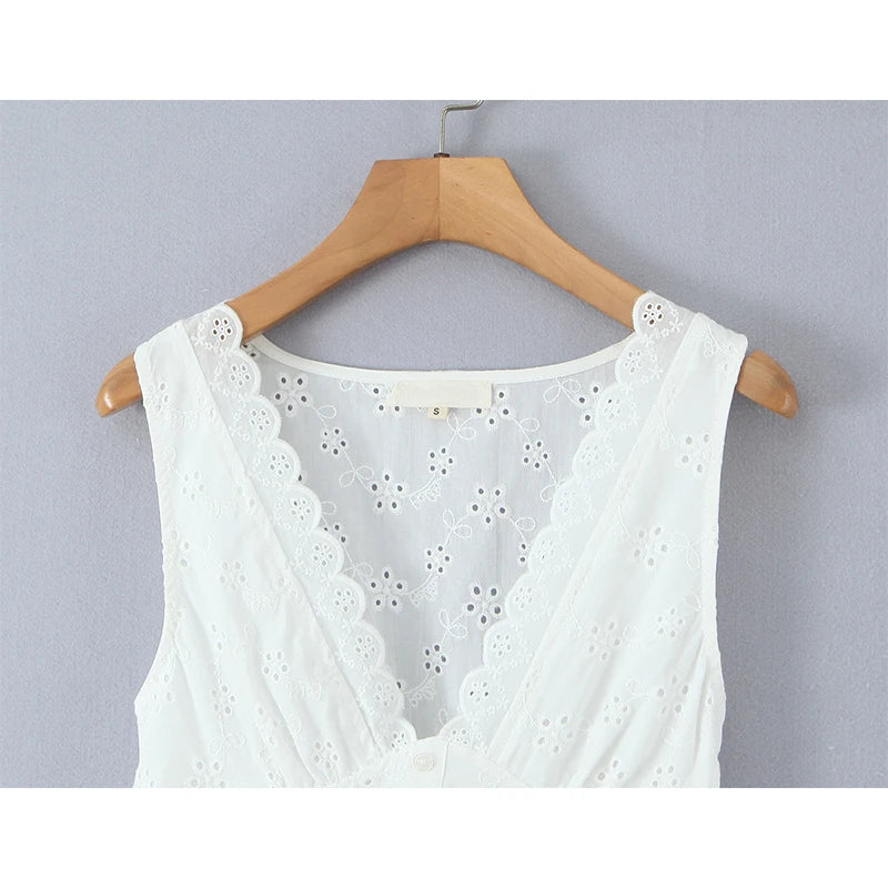 European And American Sexy Hollow Out Embroidered Dress Women V Neck Sleeveless A-line Mini White Dresses Summer Robe