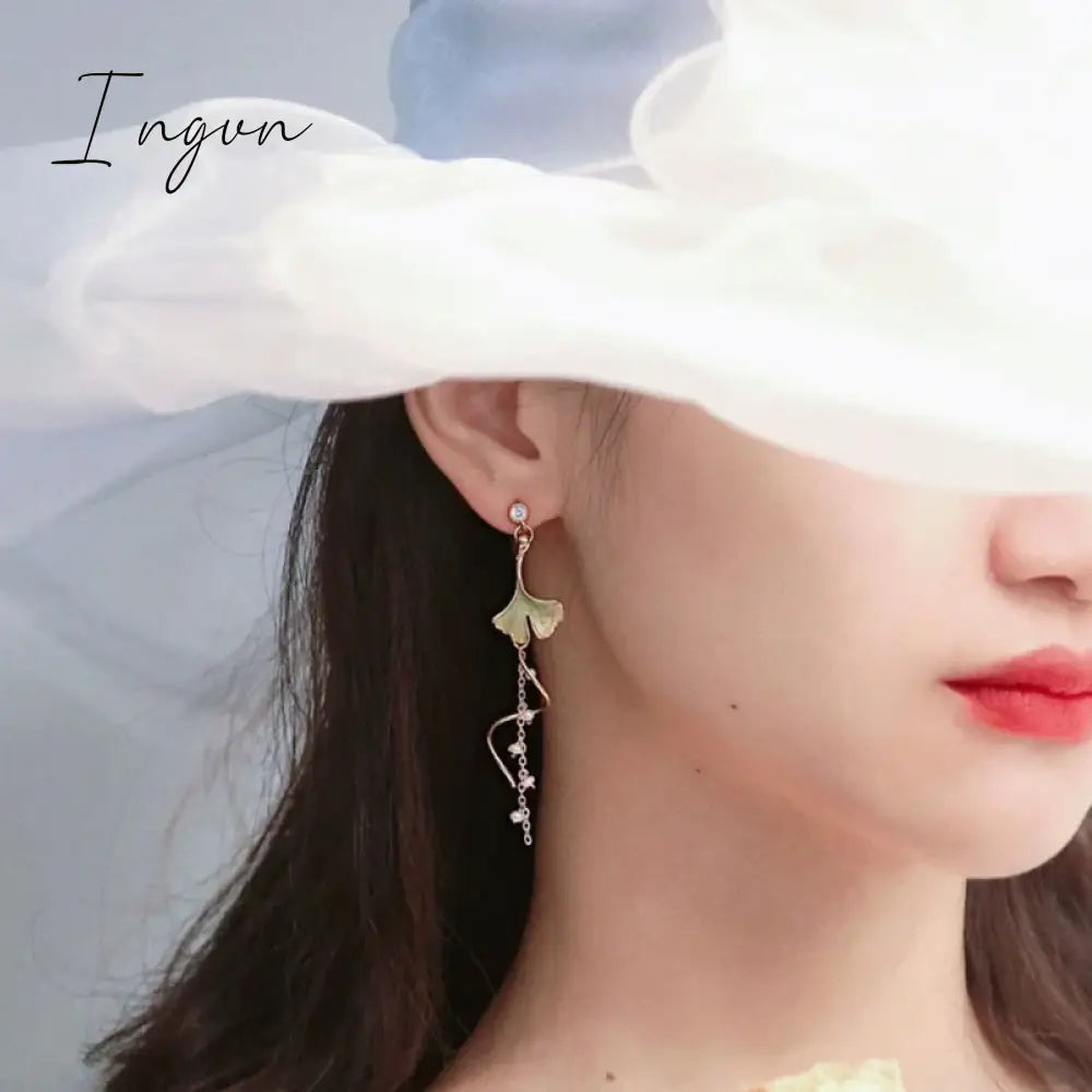 New Korean Flower Asymmetrical Dangle Earrings for Women Long Tassel Butterfly Imitation Pearl Cat Drop Earring Party Jewelry