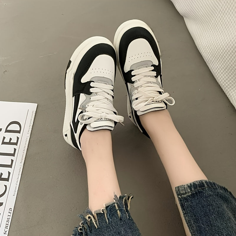 Trendy Women's Low Top Colorblock Skate Shoes, Lace Up Casual Sneakers for Outdoor Sports