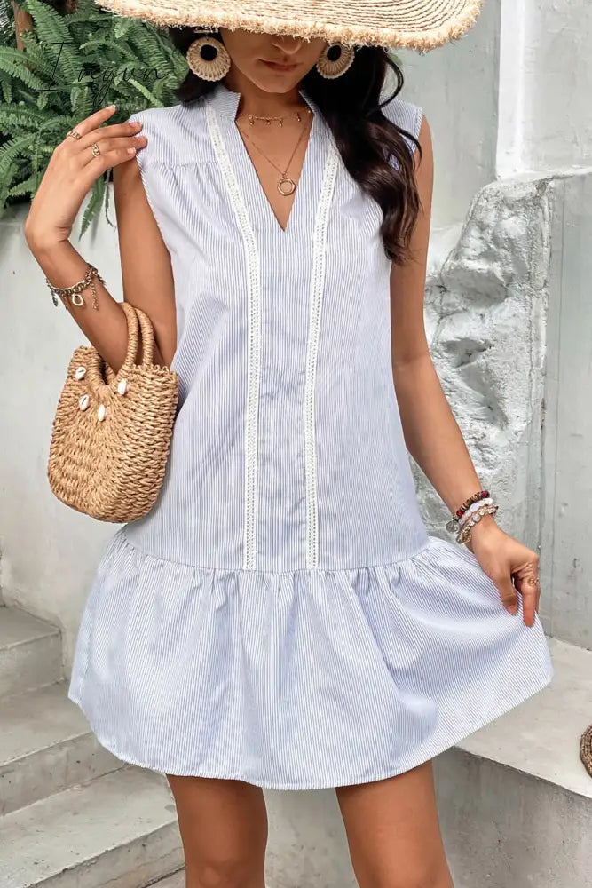 Ingvn - Notched Neck Ruffle Hem Sleeveless Dress