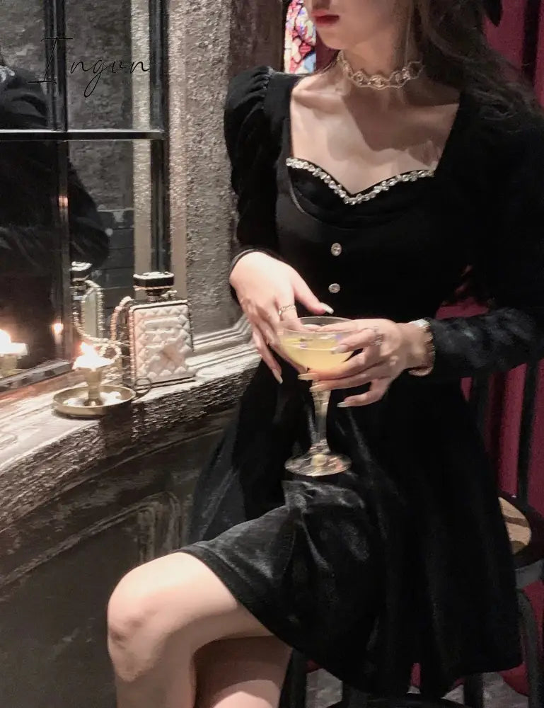 Ingvn - Summer New Elegant Spaghetti Strap Velvet Vintage Black Dress Women Sexy Prom Evening Party Fashion Clothing