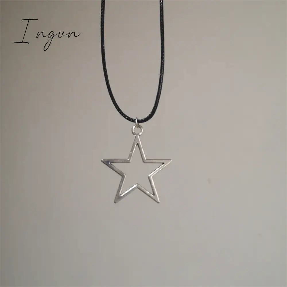 Vintage Star Red Crystal Heart Pendant Leather Rope Chain Necklace For Women Korean Fashion Collar Choker Necklace Y2K Jewelry