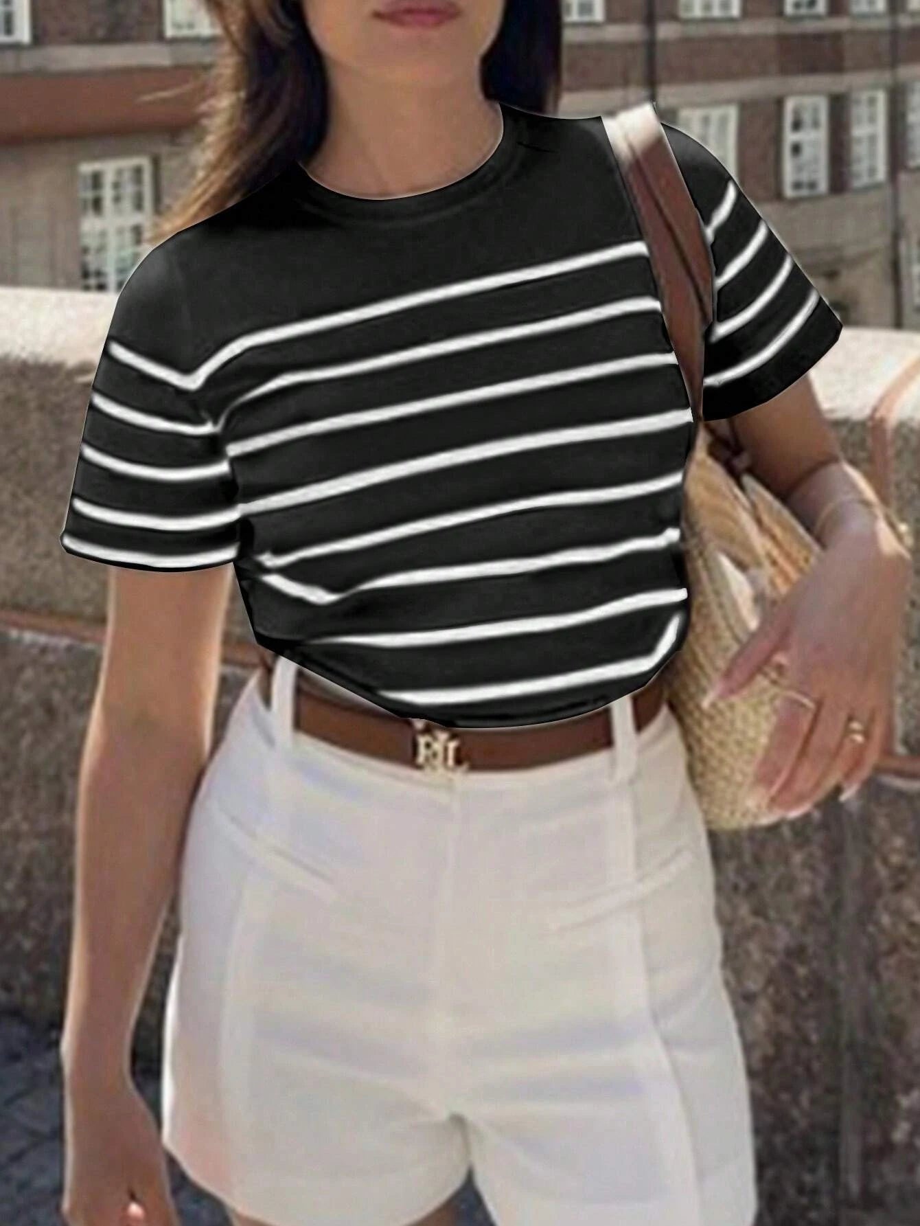 Women Striped Casual Versatile T-Shirt Graphic Tees Round Neck Loose Classic Short Sleeve Vacation Entertainment Commuter Top
