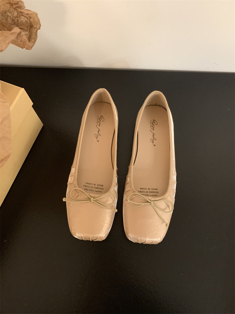 Vintage Late Night Style Bow Shoes Women's New Flat Sparkling Red Wedding Shoes Square Toe Pleated Milk Shoes