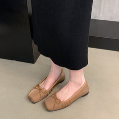 Vintage Late Night Style Bow Shoes Women's New Flat Sparkling Red Wedding Shoes Square Toe Pleated Milk Shoes