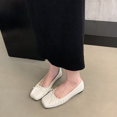 Vintage Late Night Style Bow Shoes Women's New Flat Sparkling Red Wedding Shoes Square Toe Pleated Milk Shoes