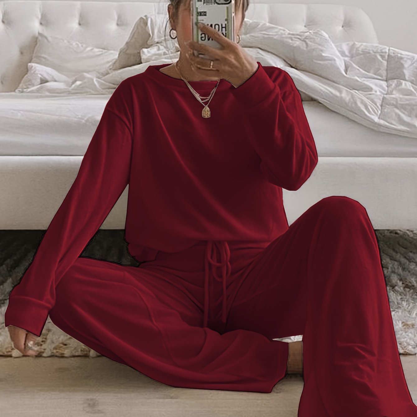 Cozy Women's Solid Lounge Set - Soft Long Sleeve Round Neck Top & Elastic Drawstring Pants for Ultimate Comfort - Perfect Relaxed Fit for Fall and Winter Seasons