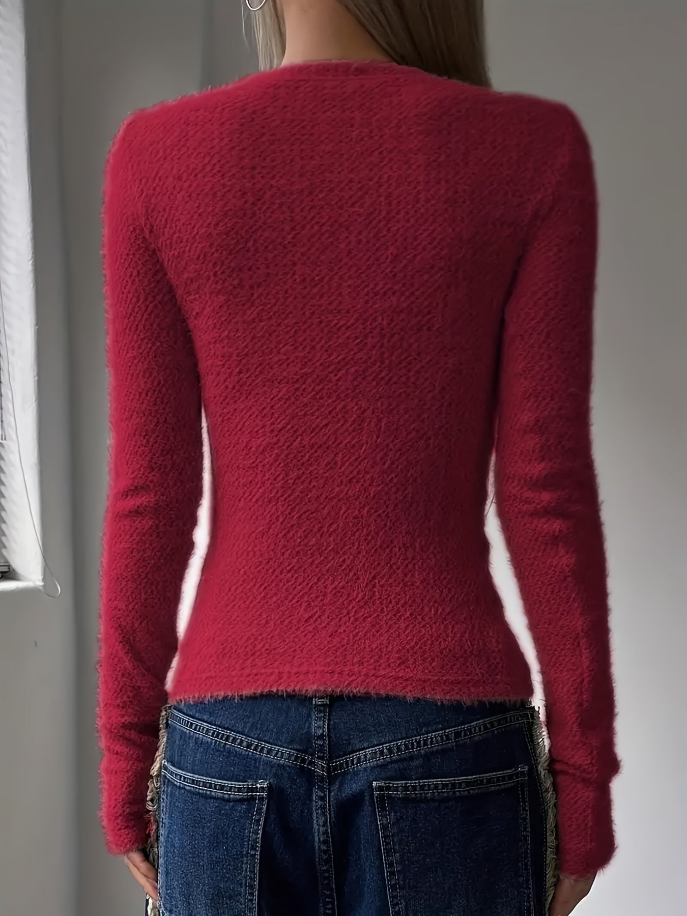 Classic Chic Crew Neck Slim Fit Pullover Sweater - Women's Long Sleeve Casual Top for Fall & Winter - Soft, Cozy, and Versatile Clothing for Everyday Wear