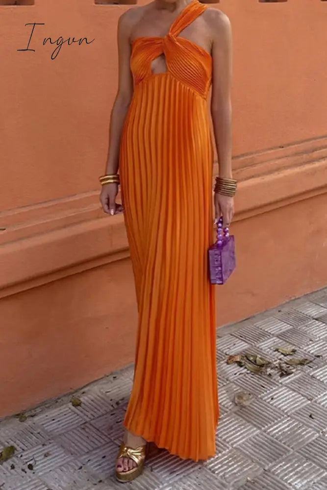 Sexy Solid Backless Pleated Oblique Collar Pleated Dresses