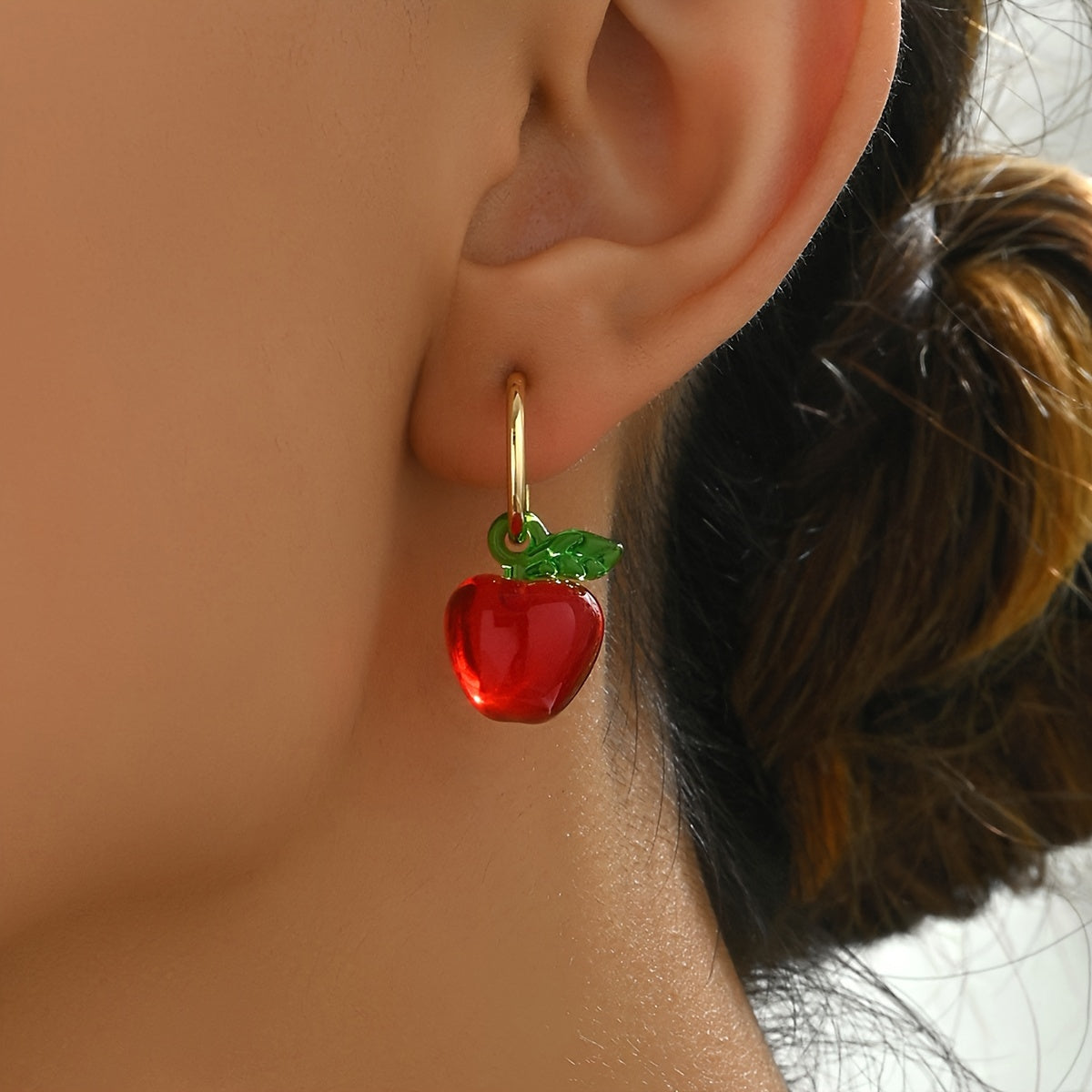 Elegant & Cute Apple Drop Earrings for Women - Chic Resin Dangle Jewelry, Perfect for Casual Attire
