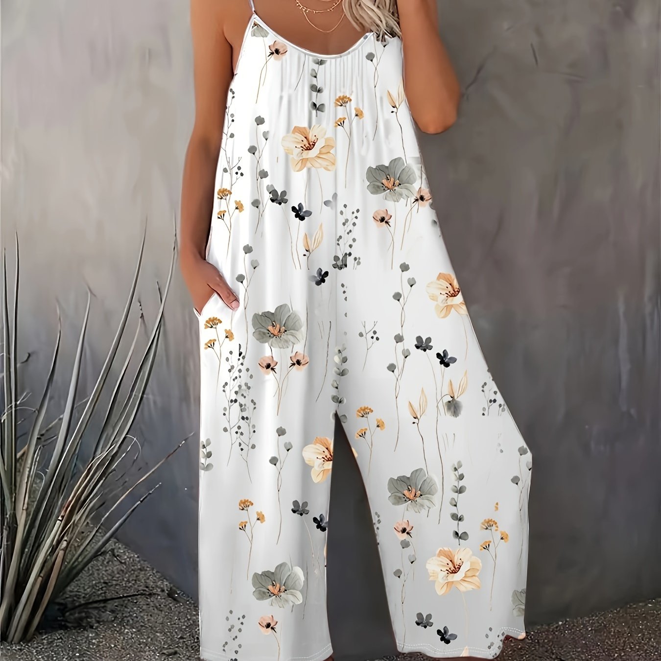 Floral Print Cami Jumpsuit, Casual Sleeveless Jumpsuit With Pockets For Spring & Summer, Women's Clothing