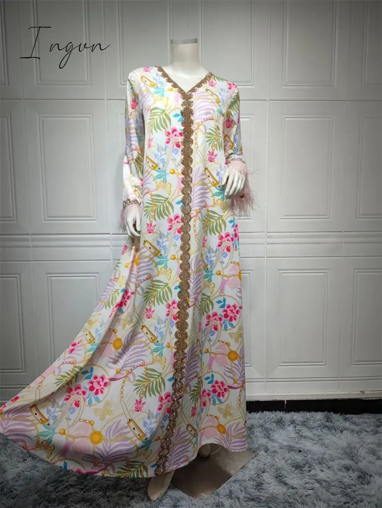 Ingvn - Muslim Woman Dress Moroccan Jalabiya Dubai Rhinestones Beaded V Neck Long Sleeve Feather Patchwork Print Gulf Abayas
