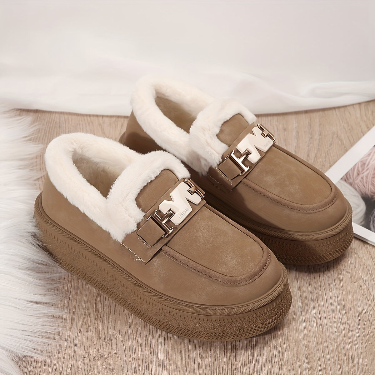 Cozy & Stylish Women's Winter Snow Boots - Plush Lined, Slip-On Loafers with Metal Buckle Detail, Warm Outdoor Footwear
