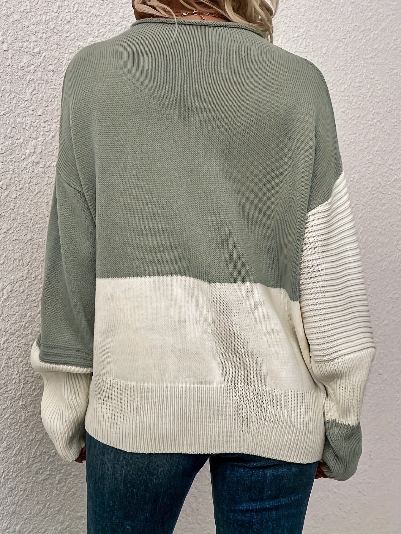 Stylish Color Block Crew Neck Sweater - Pullovers for Women - Soft, Elegant, and Cozy Drop Shoulder Long Sleeve Sweater for Fall and Winter Seasons