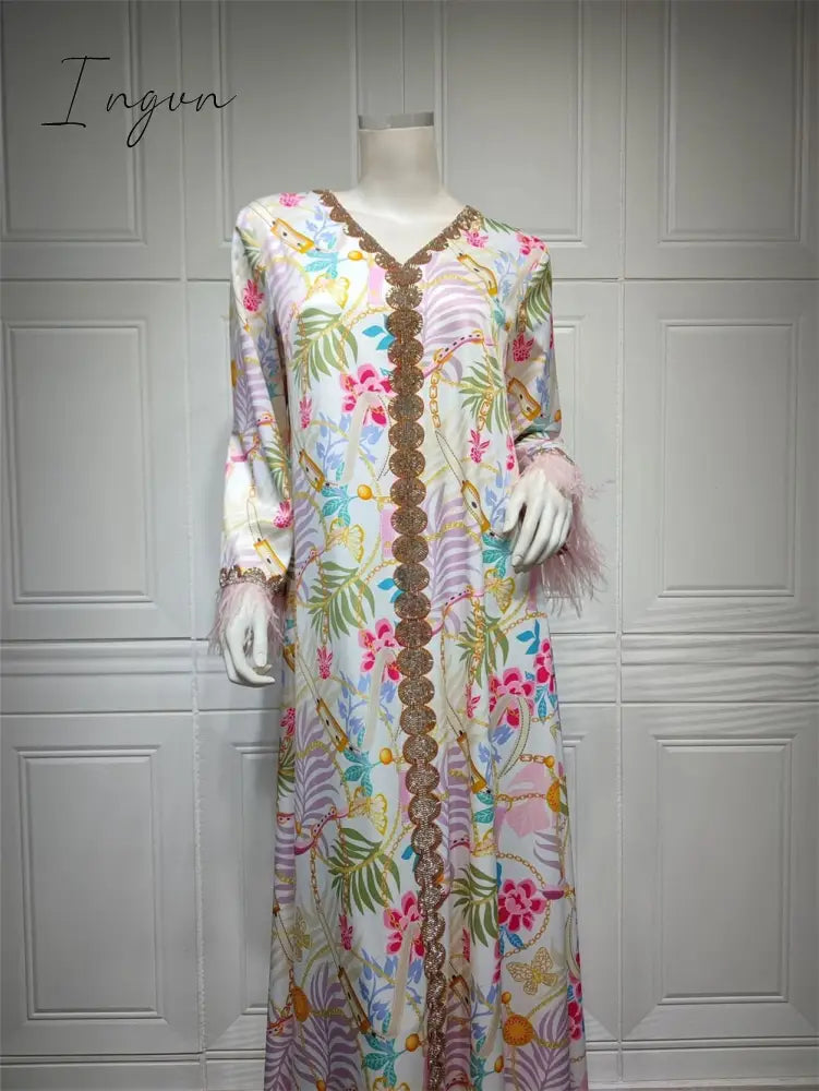 Ingvn - Muslim Woman Dress Moroccan Jalabiya Dubai Rhinestones Beaded V Neck Long Sleeve Feather Patchwork Print Gulf Abayas