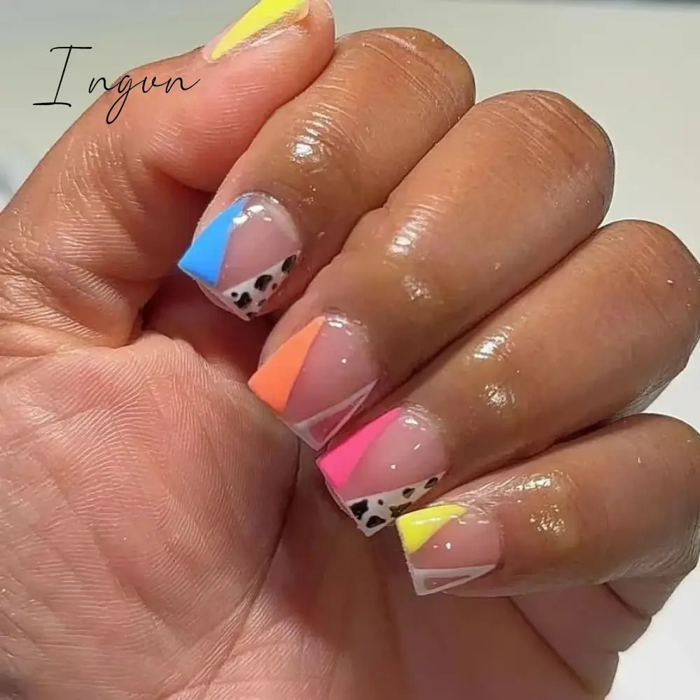 24Pcs French Tip  Press on Nails Short Coffin False Nails Simple Wearable Fake Nails Frosted Full Cover Press on Nail Tips Art