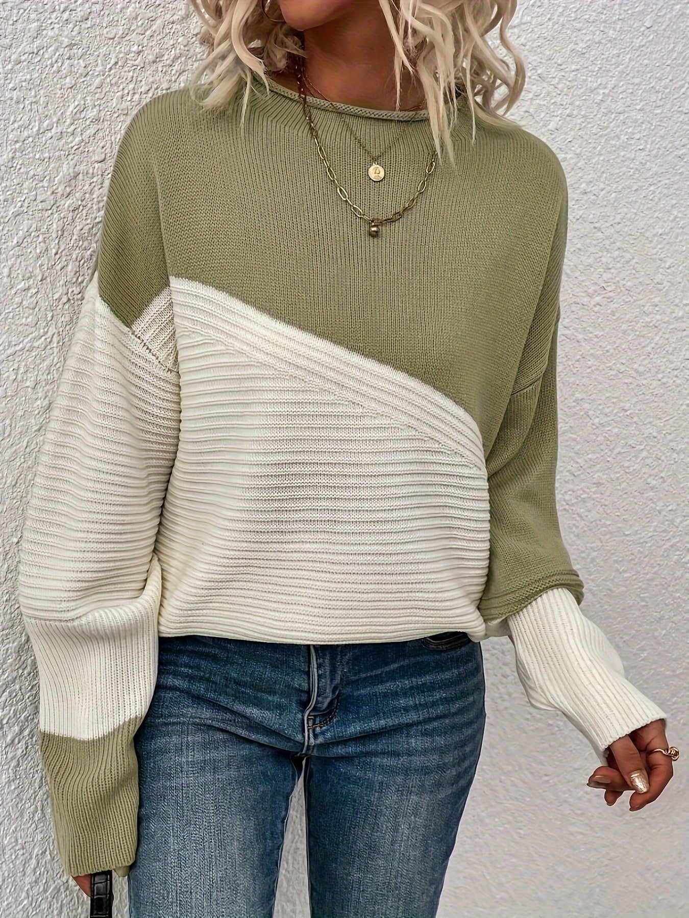Stylish Color Block Crew Neck Sweater - Pullovers for Women - Soft, Elegant, and Cozy Drop Shoulder Long Sleeve Sweater for Fall and Winter Seasons