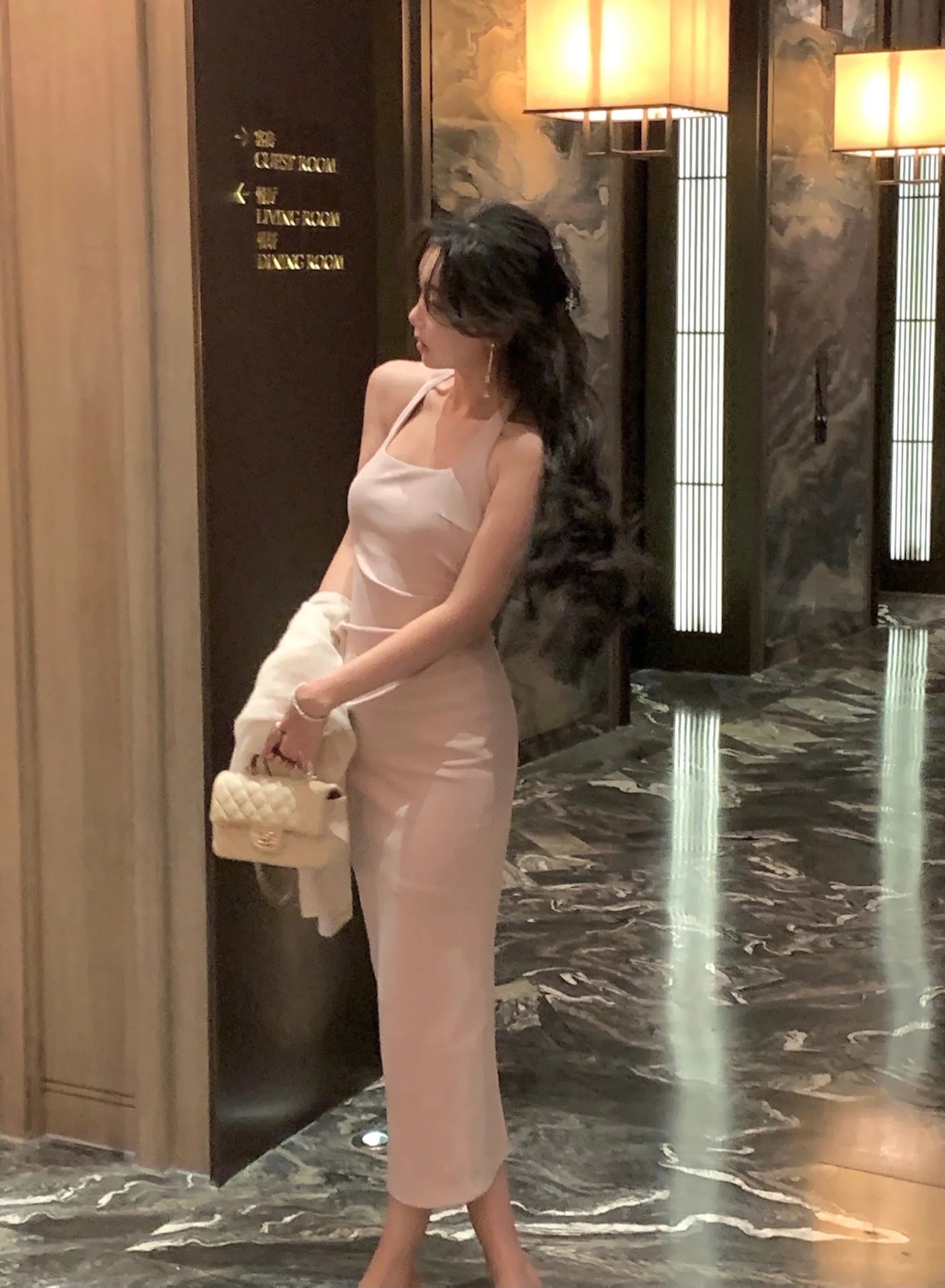Elegant Chic White Pleated Sleeveless Midi Dresses for Women Vintage Evening Party Casual Bodycon Robe Female Clothing New