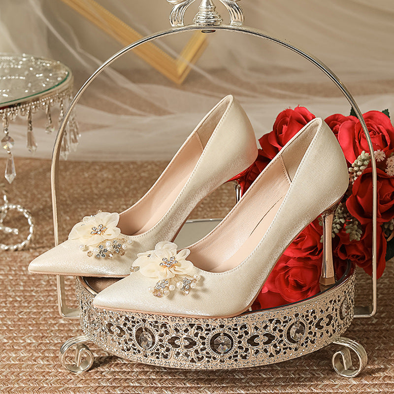 Stiletto heel pointed satin beige high heels women's wedding shoes wedding bride bridesmaid shoes satin beige plus size widened