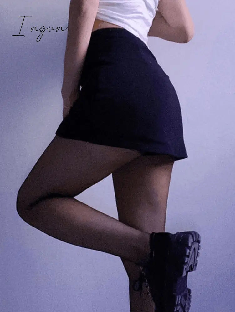 Ingvn - Lined Detail Split Cargo Mini Skirt