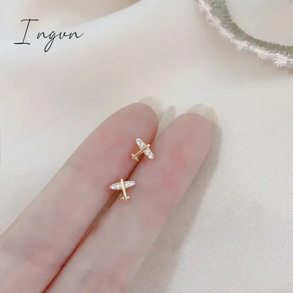 New Hollow Circle Imitation Pearl Stud Earrings For Women Zircon CZ Rhinestones Irregular Design Earring Female Unusual Jewelry