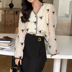 Ingvn - Printed Shirt for Women Spring 2023 New Long Sleeve V Neck Vintage Elegant Blouse Fashion Casual Button Up Y2k Top