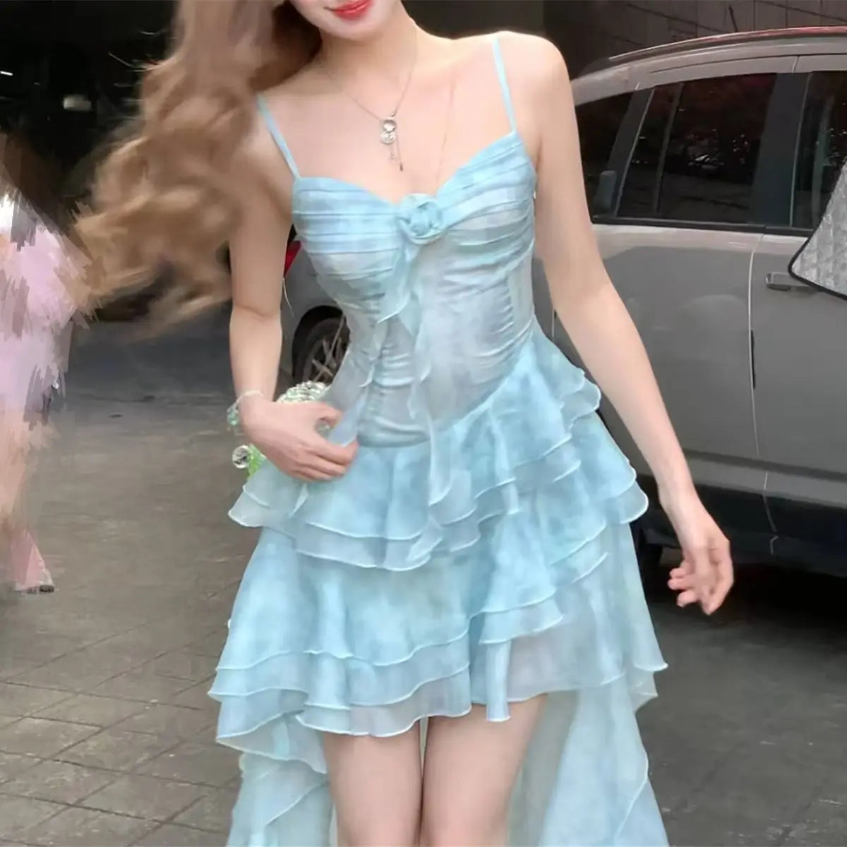 Pure desire irregular ruffle edge V-neck suspender dress for women in summer sweet and spicy girl with a slim waist, holiday
