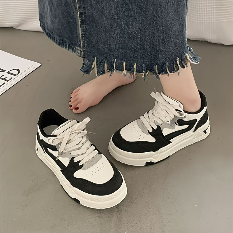 Trendy Women's Low Top Colorblock Skate Shoes, Lace Up Casual Sneakers for Outdoor Sports