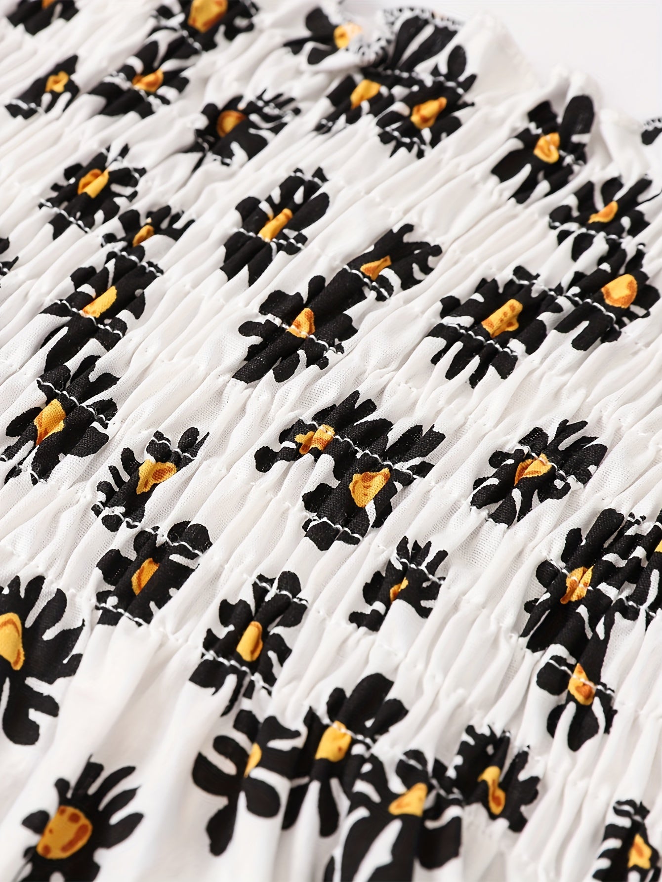 Cotton Little Girls Brief Slip Dress - Shirred, Random Daisy Print, Non-Stretch, Regular Fit, Cute Style - Perfect for Summer Beach Vacation and Outdoor Play