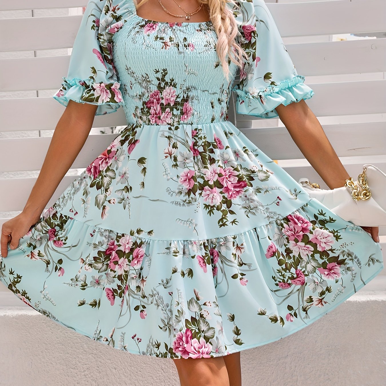 Charming Floral Print Dress with Adjustable Shirred Waist - Chic Short Sleeve Square Neck Design for Women - Perfect Casual Style