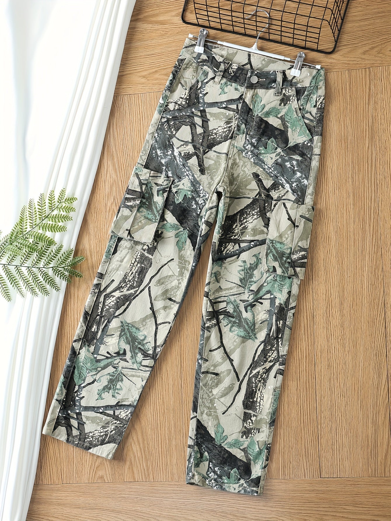 Plus Size Women's High Stretch Camo Print Cargo Jeans - Comfortable Button Fly, Multiple Pockets, Relaxed Fit, Soft Fabric, and Stylish Design for Everyday Wear