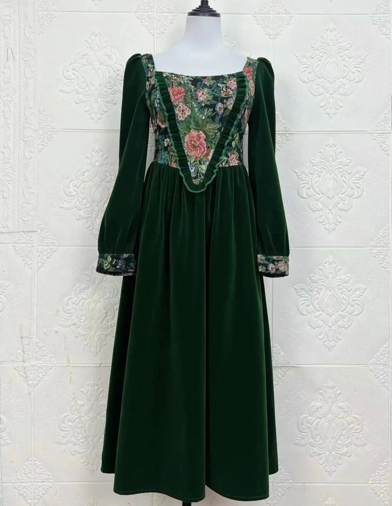 Vintage France Green Velvet Floral Dress for Women Chic Auricular A-line Party Prom Robe Winter Spring Harajuku Clothes