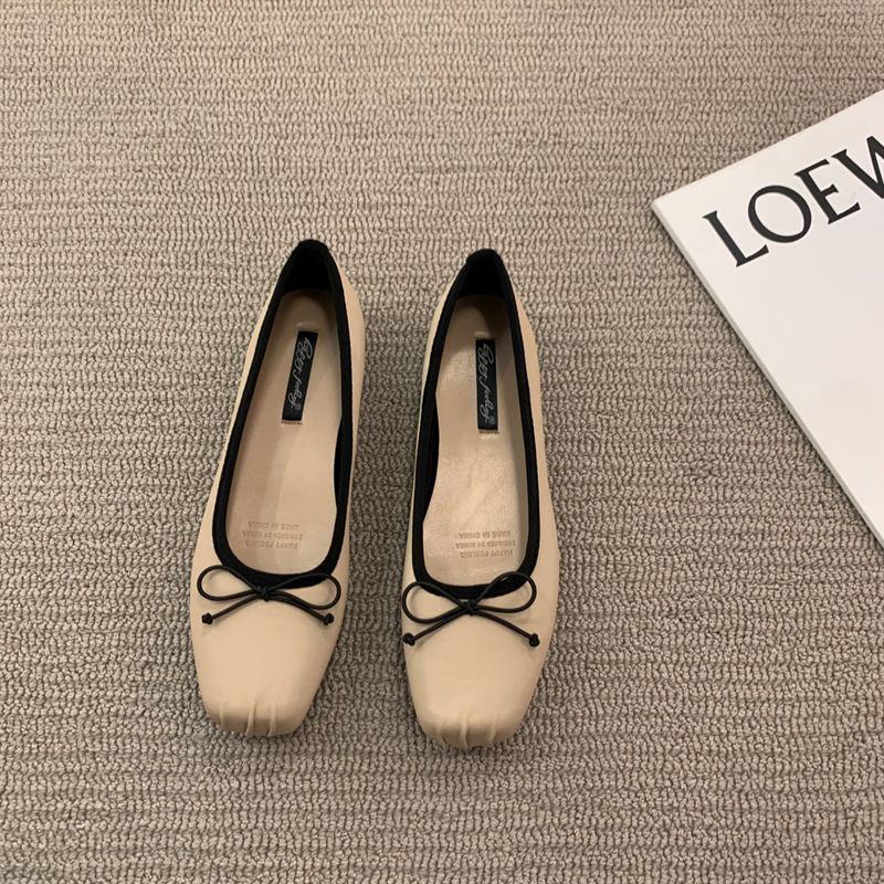 Classic Female Flats Ballerina Shoes Women Fashion Square Toe Pleated Ballet Bow Knot Shallow Moccasin Casual Loafer Sliver