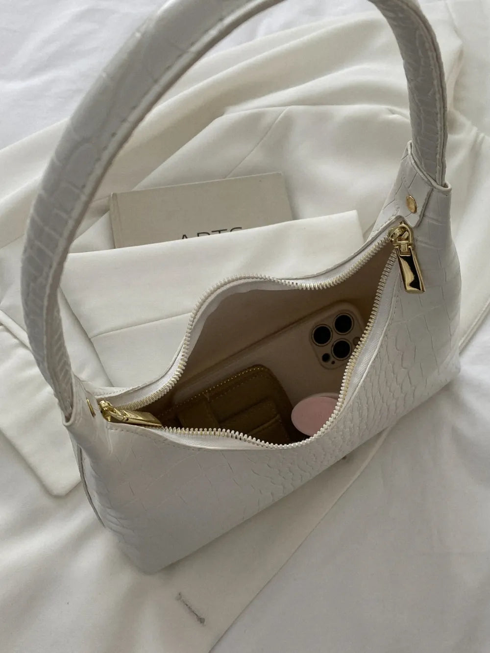 Crocodile Grain Shoulder Bag