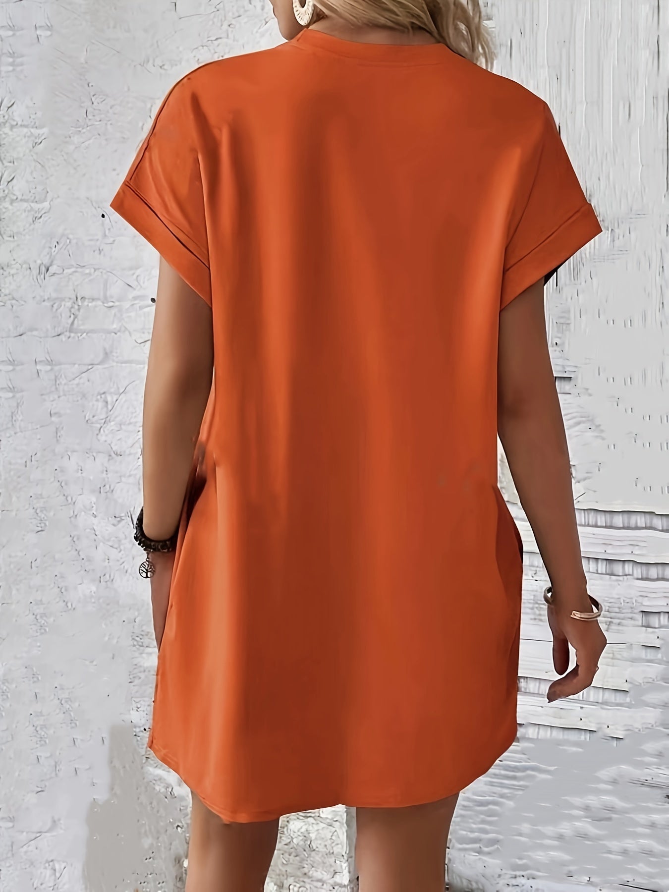 Breezy Floral Crew-Neck Dress - Lightweight & Comfortable for Everyday Spring/Summer Elegance, Women’s Fashion