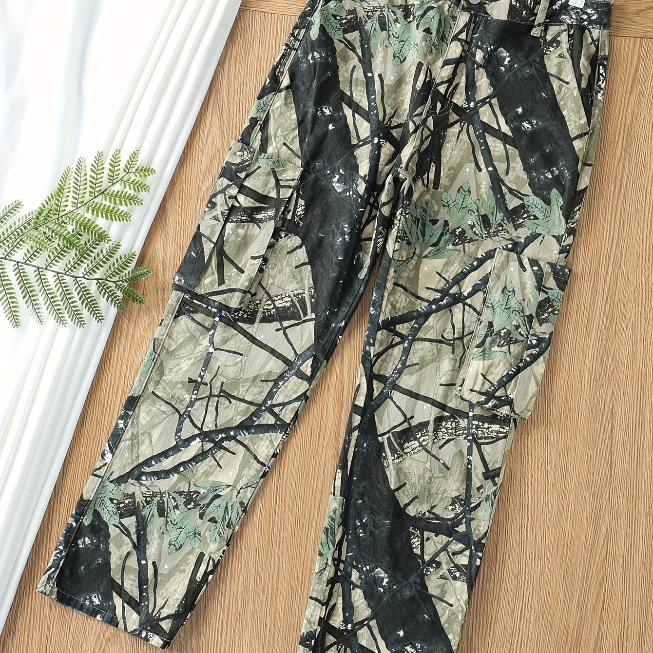 Plus Size Women's High Stretch Camo Print Cargo Jeans - Comfortable Button Fly, Multiple Pockets, Relaxed Fit, Soft Fabric, and Stylish Design for Everyday Wear