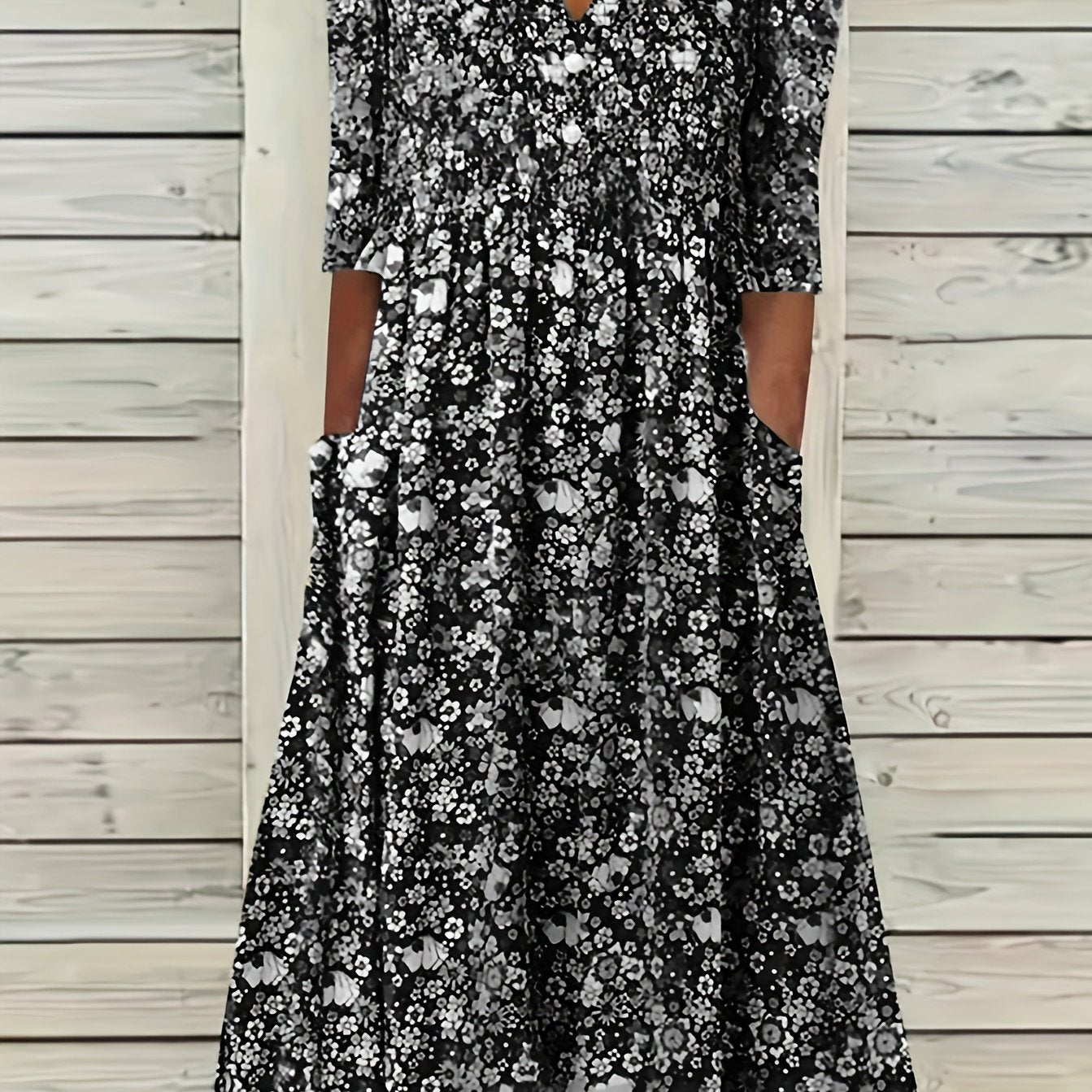 Vibrant Ditsy Floral V-Neck Dress - Comfy Ruched Design with Handy Pockets - Perfect for Summer Casual Outings, Women’s Fashion