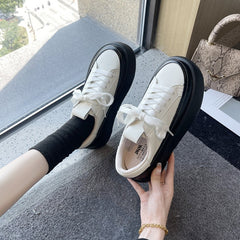 Heighten Platform Mid Heel Lolita Board Shoes Women Big Head Student Muffin Thick Bottom Autumn Sports Black White Pu Sneakers