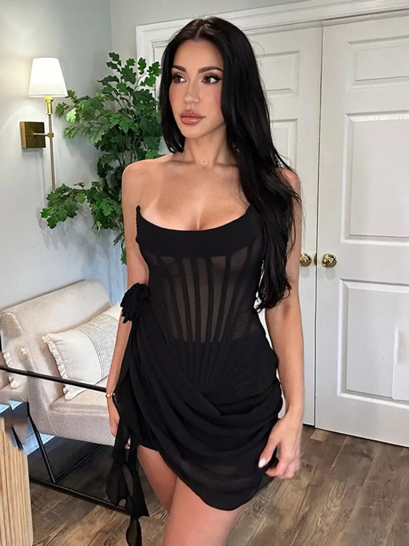 Ingvn  Fashion Strapless Flower Bandage Mini Dresses for Women White Black Sexy Female Sleeveless Tunics Lace-up Evening Party Dress