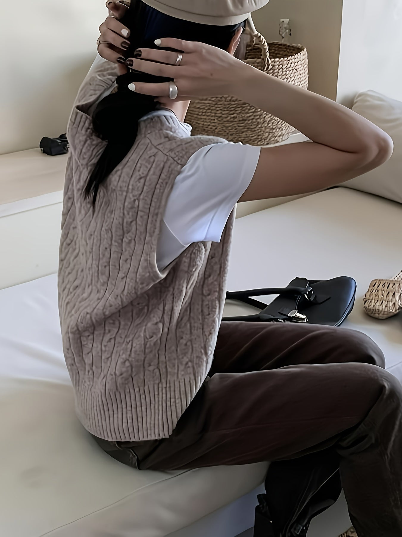 Solid V Neck Cable Knit Vest - Women's Casual Clothing - Sleeveless Loose Fit Versatile Sweater Vest for Everyday Wear, Comfortable and Stylish