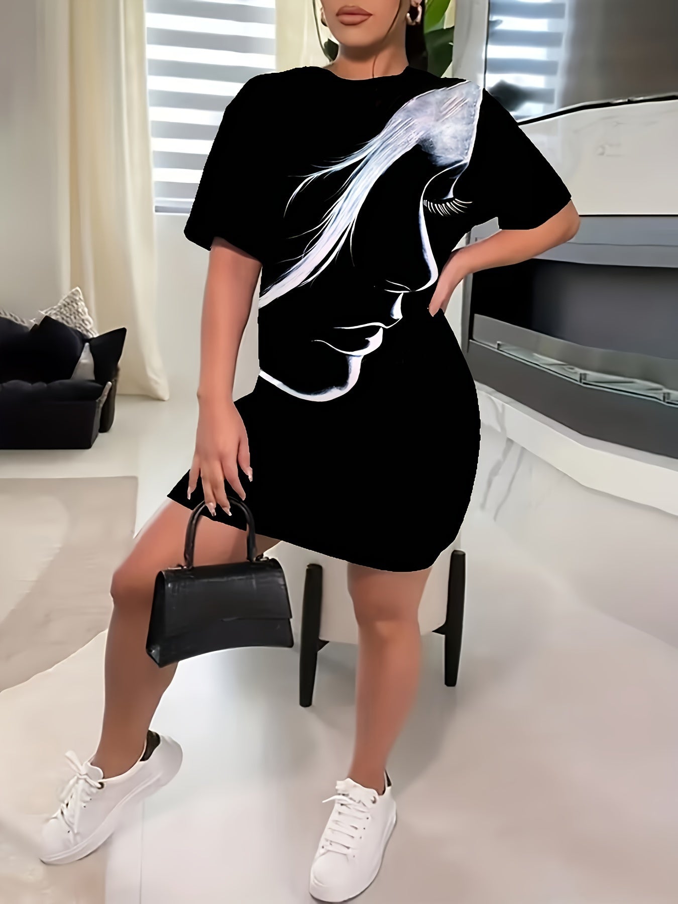 Plus Size Womens Flowy Print Dress - Short Sleeve, Round Neck, Mini Style - Figure-Flattering & Comfortable for Casual Wear