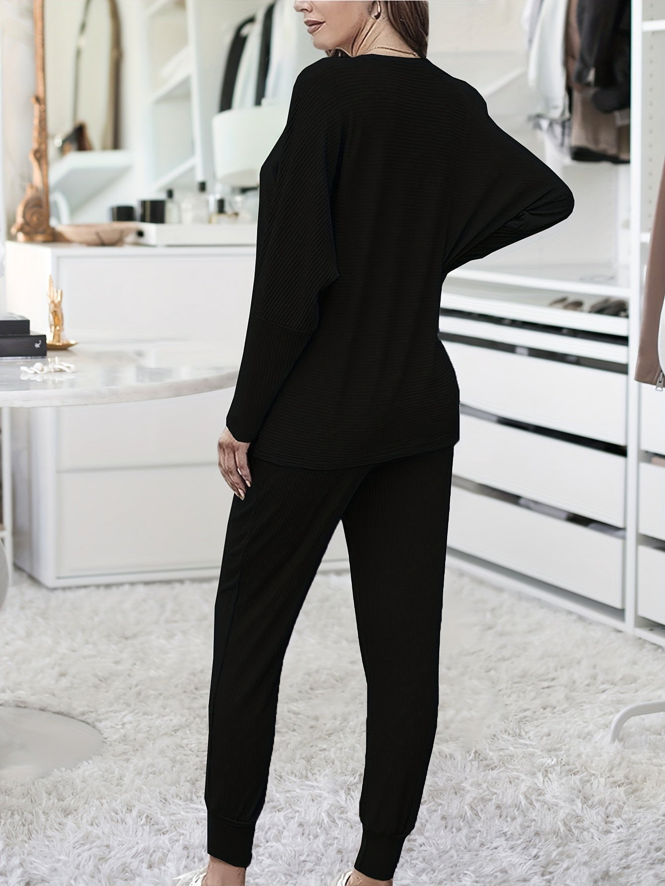 Cozy Womens Ribbed Lounge Set - Soft High-Elasticity Polyester, Crew Neck, Batwing Sleeve, Relaxed Fit, Pockets, Machine Washable, Perfect for Fall and Winter Season